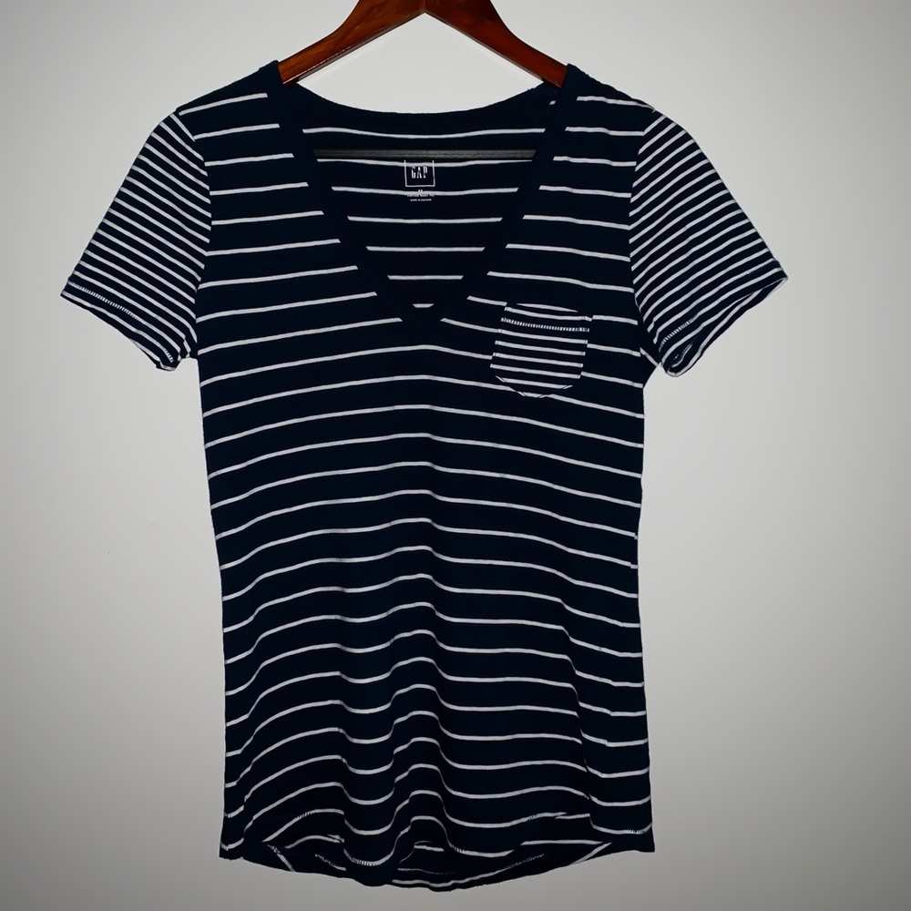 NWOT Gap | Vintage Wash Striped V-neck
